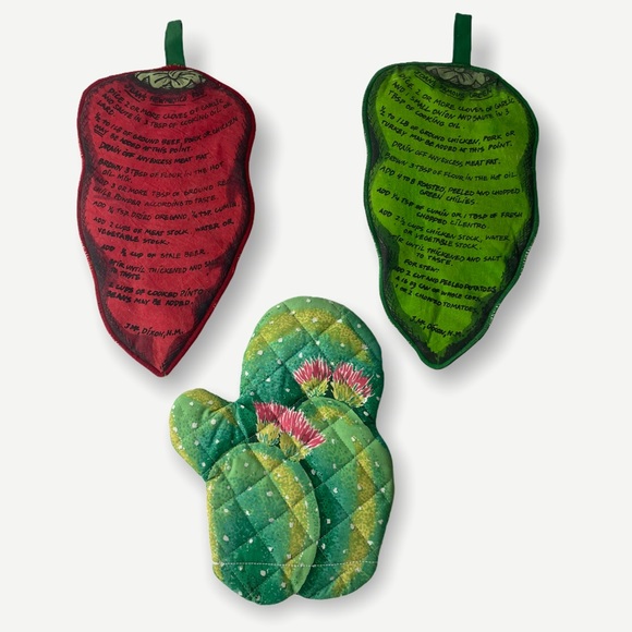 Sari Other - Vintage Rare Hot Pads Mitt Cactus Southwest Recipe